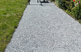 Nettoyage de terrain et pose de gravillons